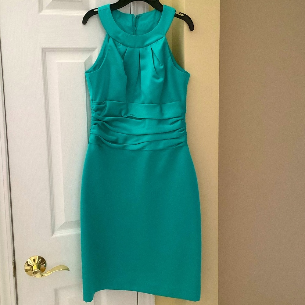 David’s Bridal Aquamarine Short Bridesmaid Dress